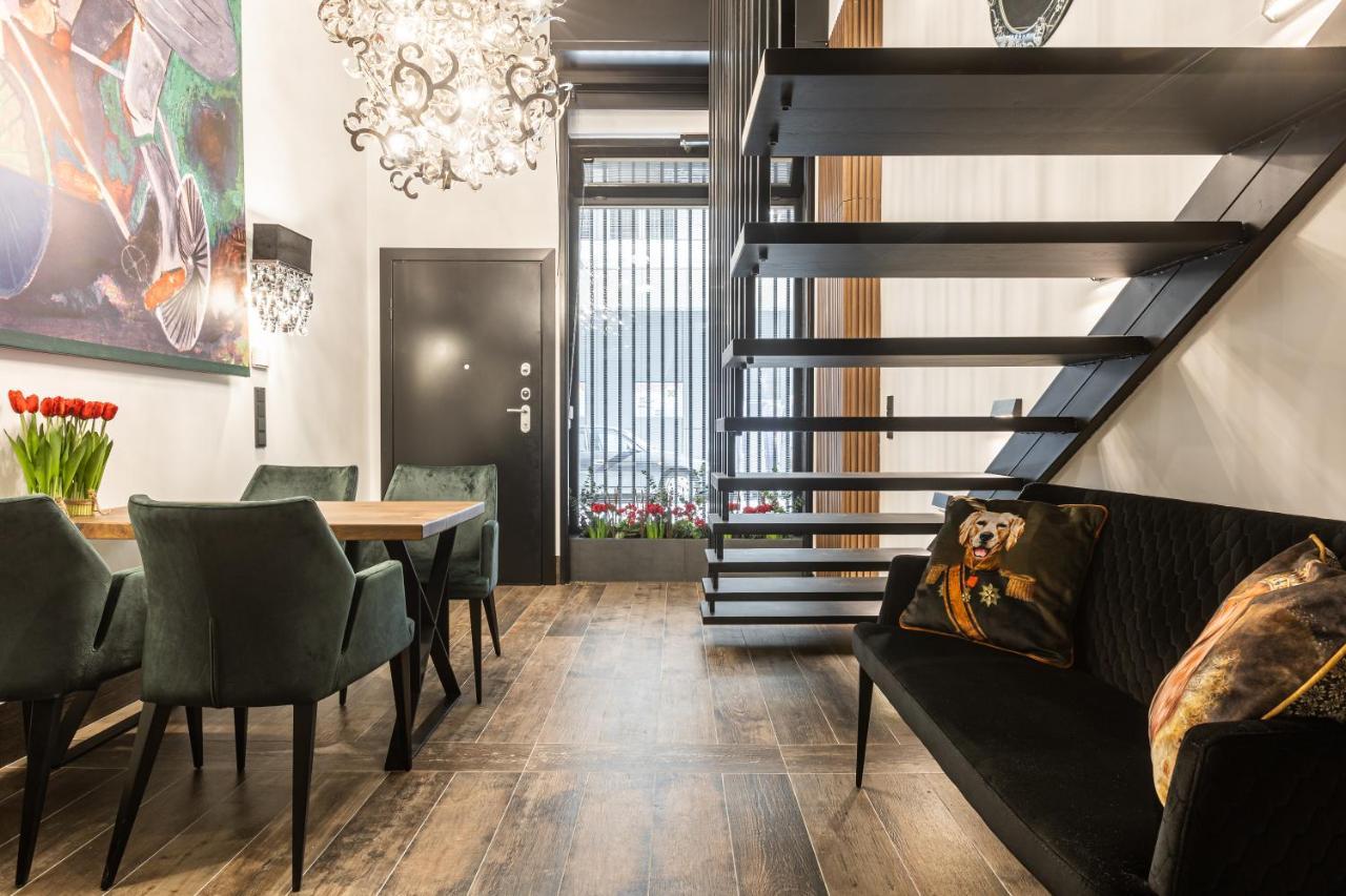 Bookroom Apartment Athens